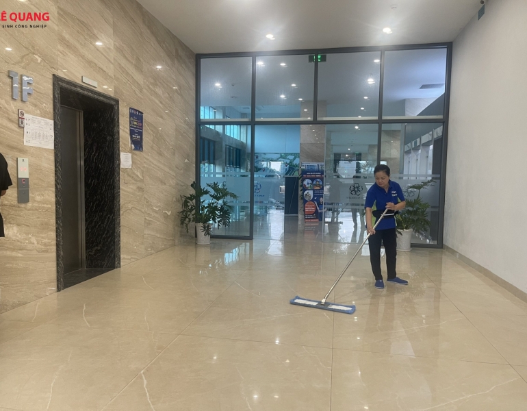 Vệ sinh văn phòng hiện đại tại Đồng Nai: Kinh nghiệm lựa chọn dịch vụ và nhà cung cấp